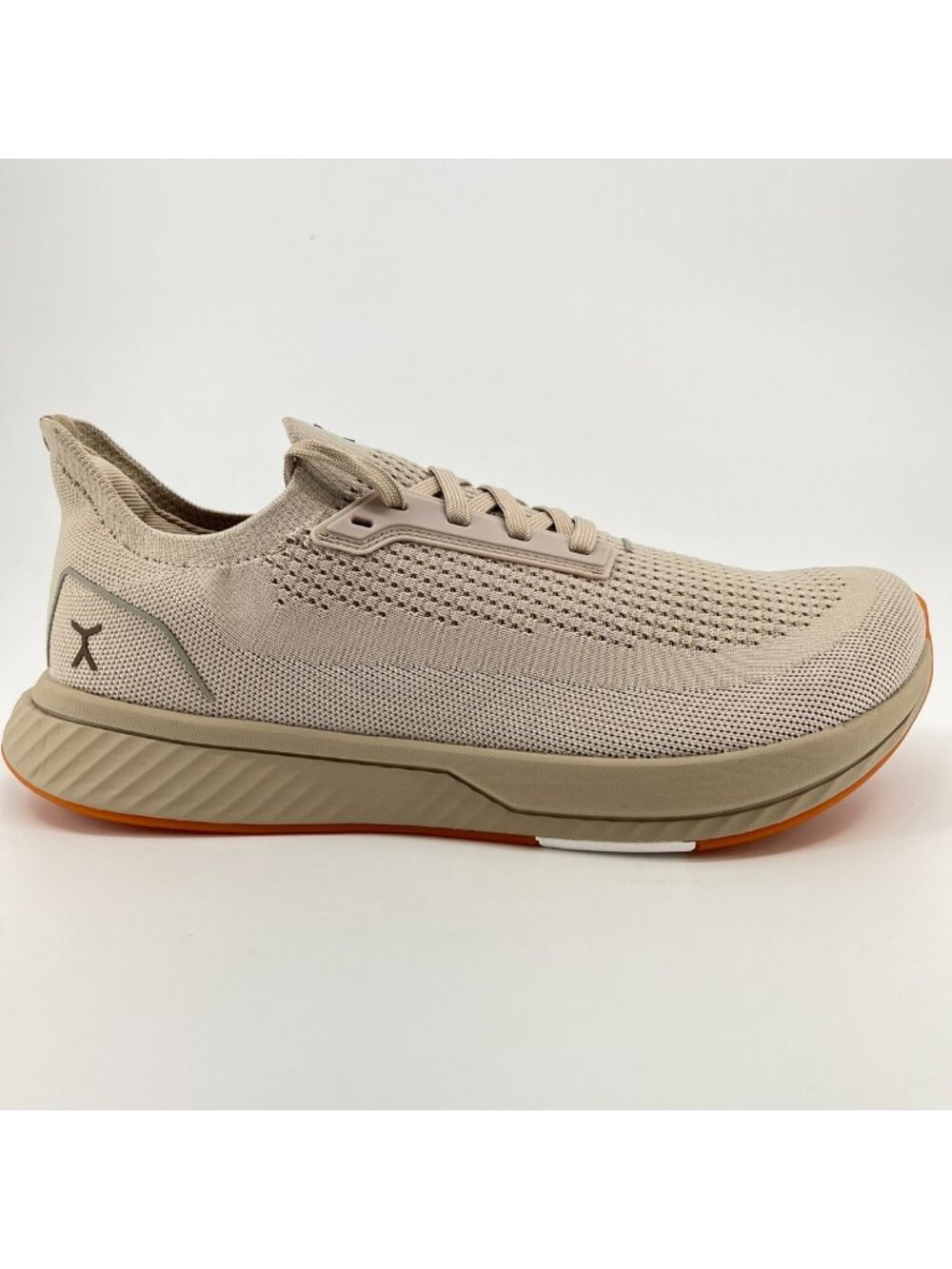 Flux Footwear Adapt Runner Sand Gum Mens Size 10.5 Athletic Shoes Sneakers